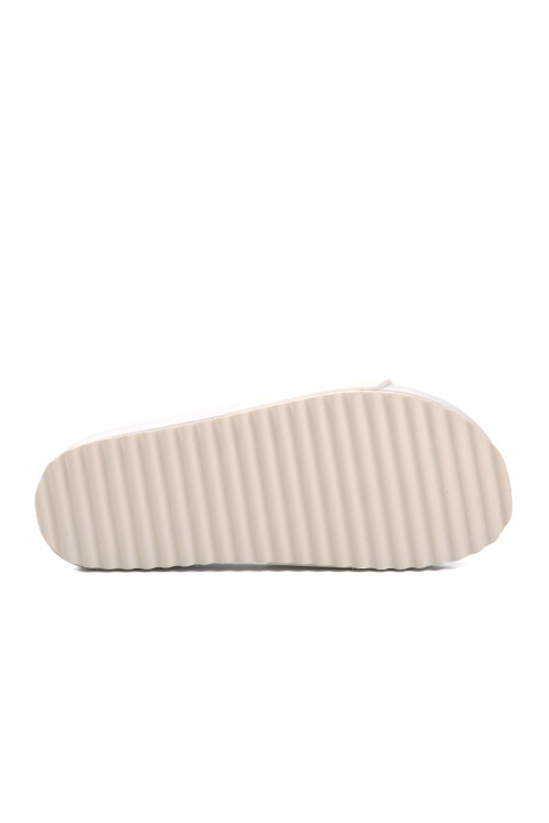 نعال نسائية بيضاء من بينيتون BN-1212 Z