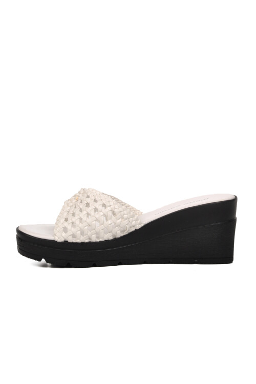 Pierre CardinWhite Wedge Heel Women's Slippers PC-3529 Z