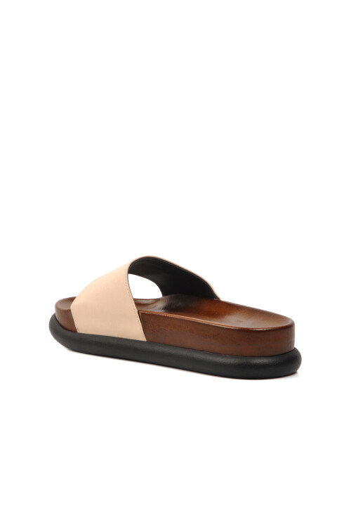 شبشب نسائي بيج PC-7272 Z