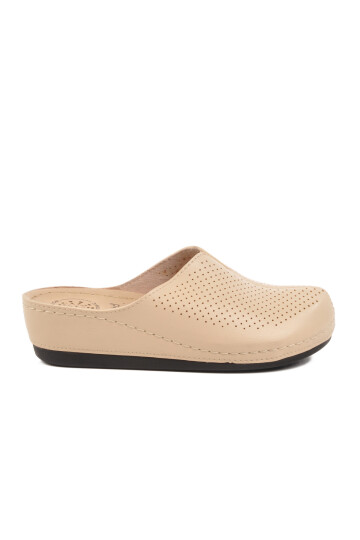 Beige Anatomic Closed-Toe Womens Slippers 15,050 Z