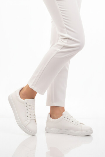 Beyaz Bağcıklı Hafif Cilt Erkek Sneaker Mota 600 M