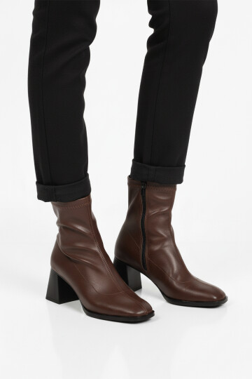 Kahve Polarlı Fermuarlı Streç Kadın Topuklu Bot 2615 Z