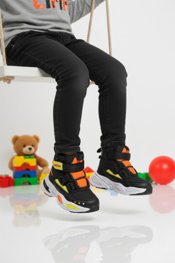 Siyah Cırlı İçi Kürklü Kaymaz Soğuğa Dirençli Erkek Çocuk Bot 2087 P