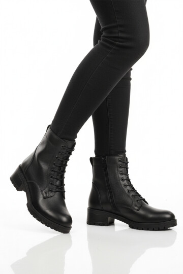 Siyah Hakiki Deri Bağcıklı Kadın Bot 2680-1 Z