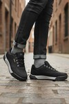 Siyah Beyaz Kaymaz Taban Erkek Outdoor Ayakkabı 05 M